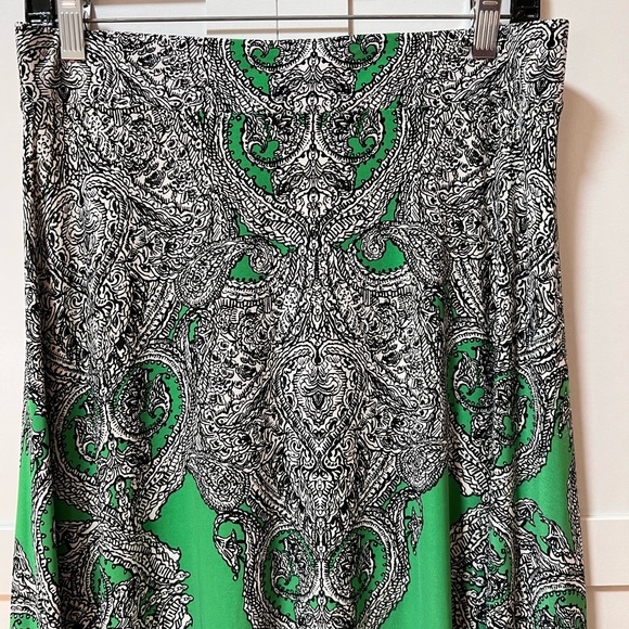 INC International Concepts Green, Black & White Silk Like Flowing Maxi Skirt - Picture 3 of 3